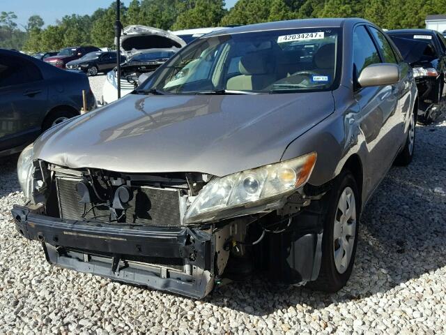 JTNBK46K473002678 - 2007 TOYOTA CAMRY NEW GOLD photo 2