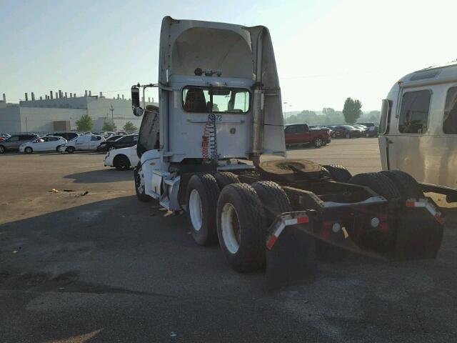 1XPHD49XX9D779796 - 2009 PETERBILT 386 WHITE photo 3