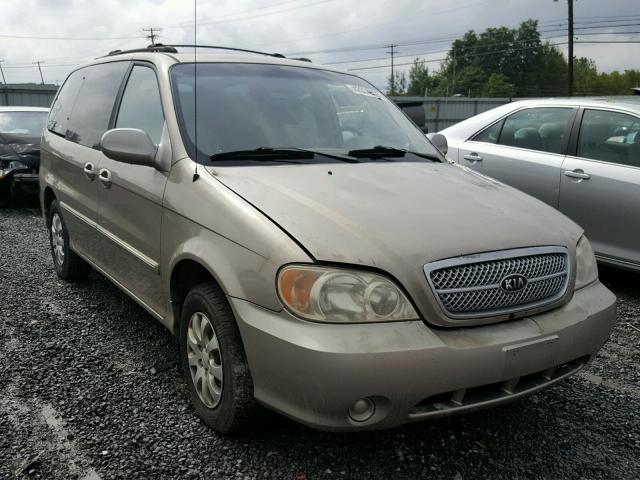 KNDUP131156642836 - 2005 KIA SEDONA EX TAN photo 1