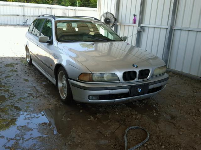 WBADP6340YBV64050 - 2000 BMW 528 IT AUT SILVER photo 1