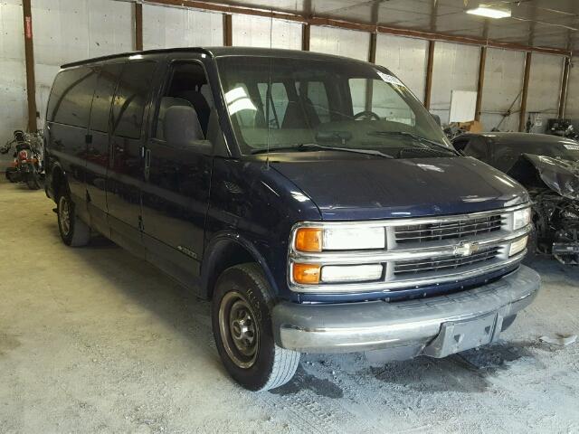 1GAGG29R121215058 - 2002 CHEVROLET EXPRESS G2 BLUE photo 1