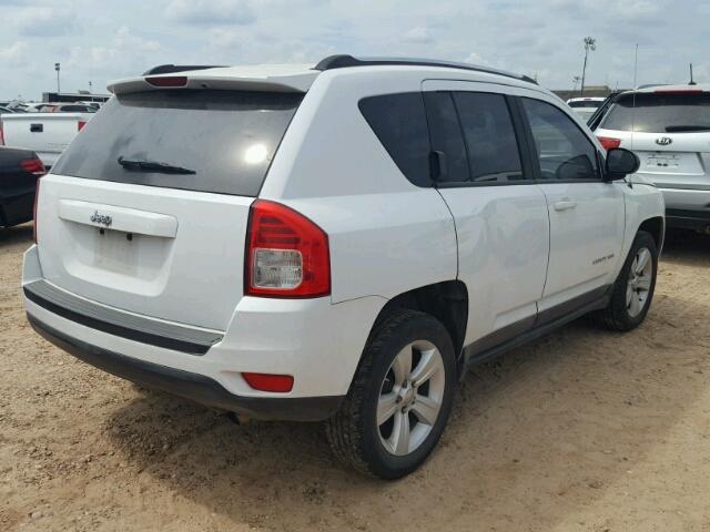 1J4NT1FB4BD138822 - 2011 JEEP COMPASS WHITE photo 4