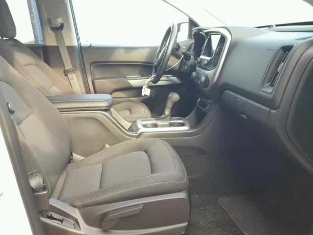 1GCGSCEN3J1236216 - 2018 CHEVROLET COLORADO L WHITE photo 5