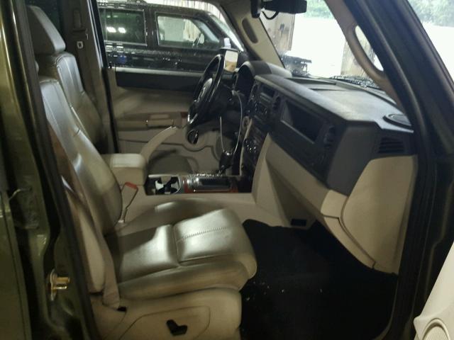 1J8HG58N66C339244 - 2006 JEEP COMMANDER GREEN photo 5