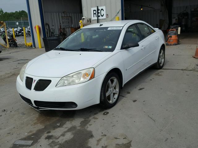 1G2ZH57N294106233 - 2009 PONTIAC G6 GT WHITE photo 2