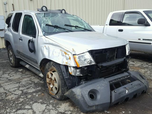 5N1AN0NW9DN823209 - 2013 NISSAN XTERRA X SILVER photo 1