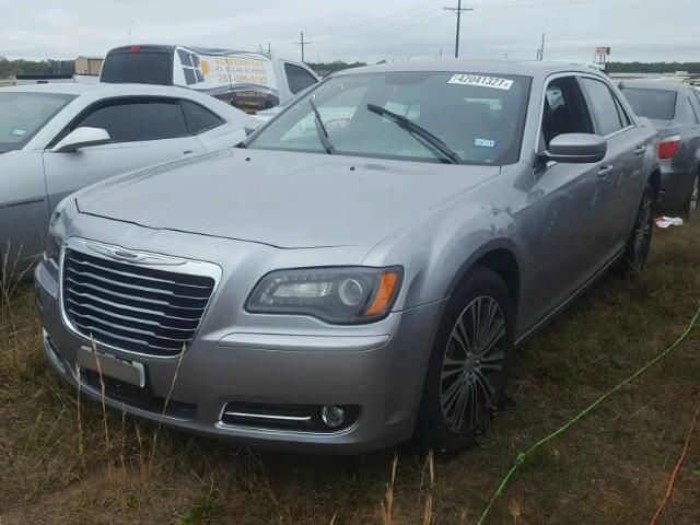 2C3CCAGG0DH602769 - 2013 CHRYSLER 300 V6 SILVER photo 2