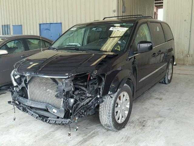 2C4RC1BG9FR672720 - 2015 CHRYSLER TOWN & COU BLACK photo 2