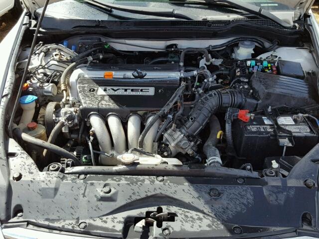 1HGCM56326A069678 - 2006 HONDA ACCORD SE WHITE photo 7