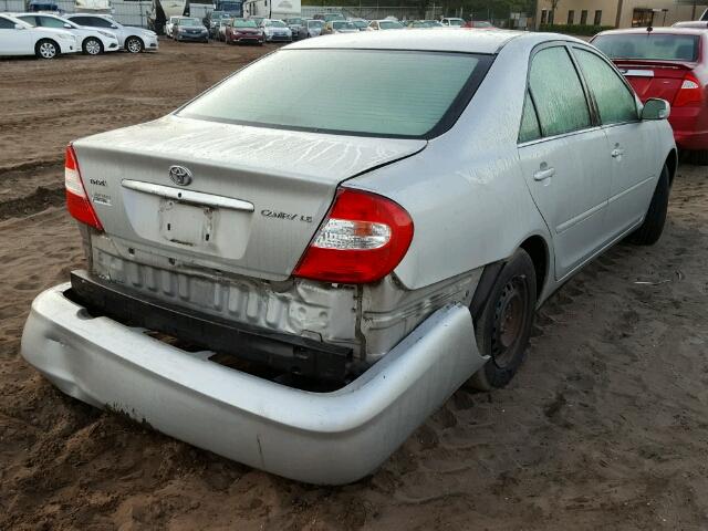 4T1BE32K53U212816 - 2003 TOYOTA CAMRY LE ვერცხლისფერი ფოტო 4