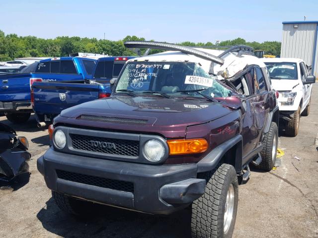 JTEBU11FX70098191 - 2007 TOYOTA FJ CRUISER MAROON photo 2