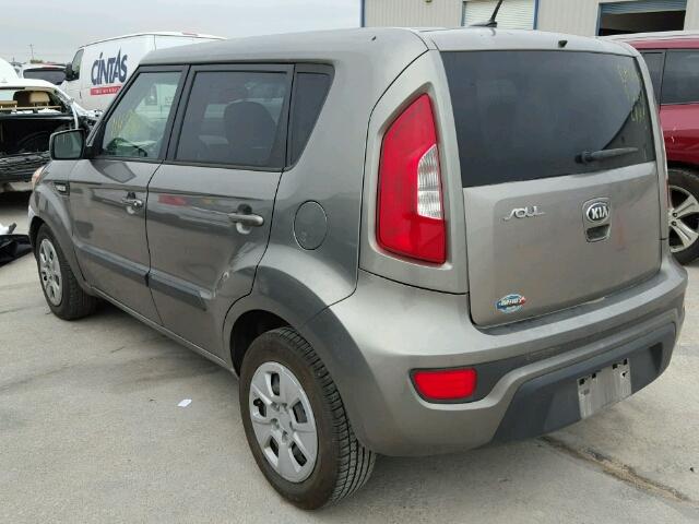 KNDJT2A55D7633592 - 2013 KIA SOUL GRAY photo 3