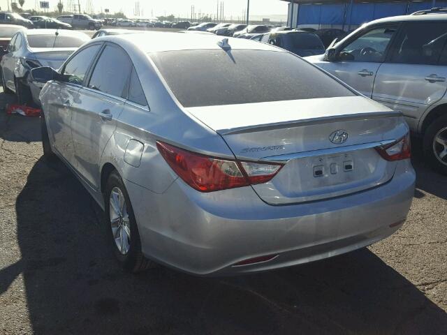 5NPEB4AC5DH745321 - 2013 HYUNDAI SONATA GLS SILVER photo 3