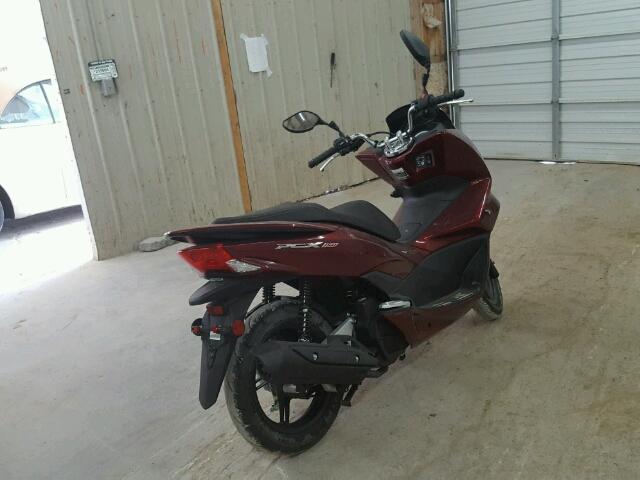 RLHKF1809GY100451 - 2016 HONDA PCX 150 MAROON photo 4