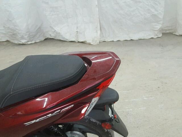 RLHKF1809GY100451 - 2016 HONDA PCX 150 MAROON photo 6