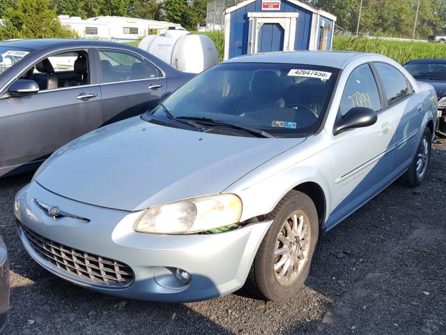 1C3AL56UX1N538572 - 2001 CHRYSLER SEBRING LX BLUE photo 2