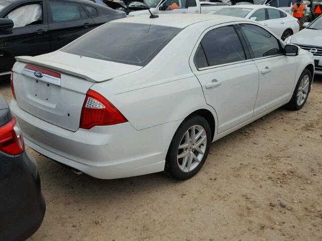 3FAHP0JG3BR239562 - 2011 FORD FUSION SEL WHITE photo 4