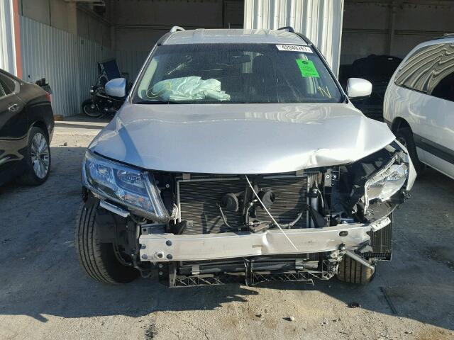 5N1AR2MN4EC646798 - 2014 NISSAN PATHFINDER SILVER photo 9