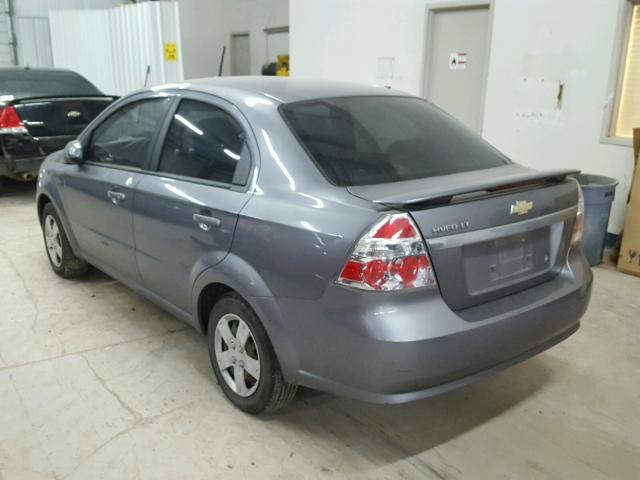 KL1TD56EX9B626858 - 2009 CHEVROLET AVEO LS SILVER photo 3