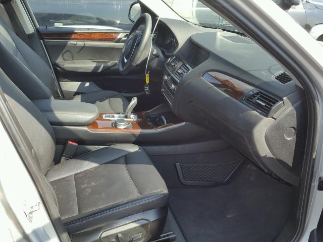 5UXWZ7C57H0V85962 - 2017 BMW X3 SDRIVE2 SILVER photo 5