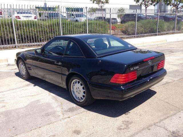 WDBFA67F3WF165050 - 1998 MERCEDES-BENZ SL 500 BLACK photo 6