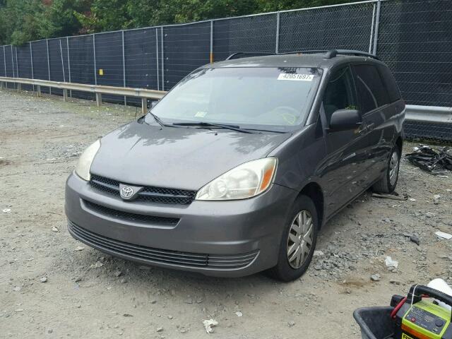 5TDZA23C05S289312 - 2005 TOYOTA SIENNA CE CHARCOAL photo 2