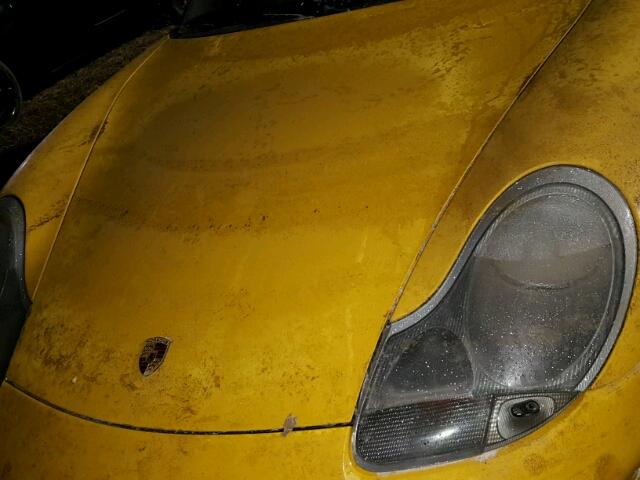 WP0CA29981S651082 - 2001 PORSCHE 911 CARRER YELLOW photo 7