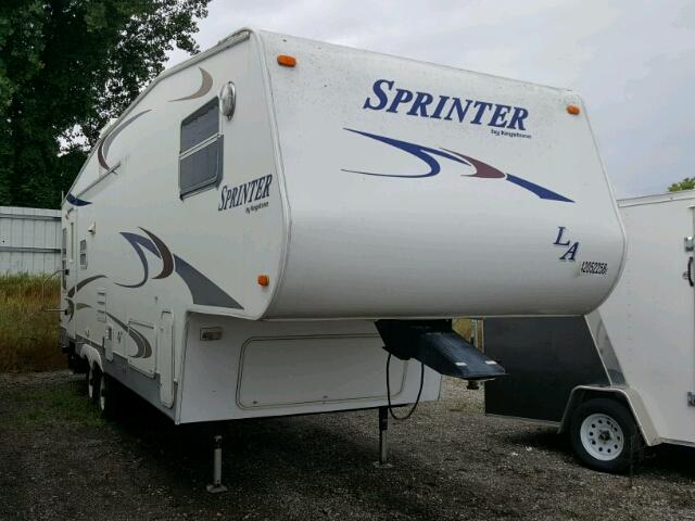 4YDF276234A211888 - 2004 KEYSTONE SPRINTER WHITE photo 1