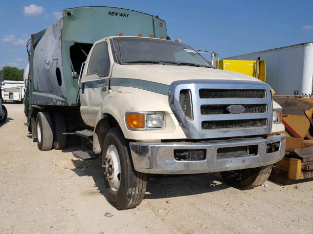 3FRXF75EX8V056141 - 2008 FORD F750 SUPER WHITE photo 1