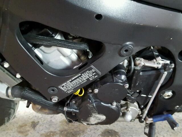 JS1GR7KA562106468 - 2006 SUZUKI GSX-R750 K BLACK photo 6