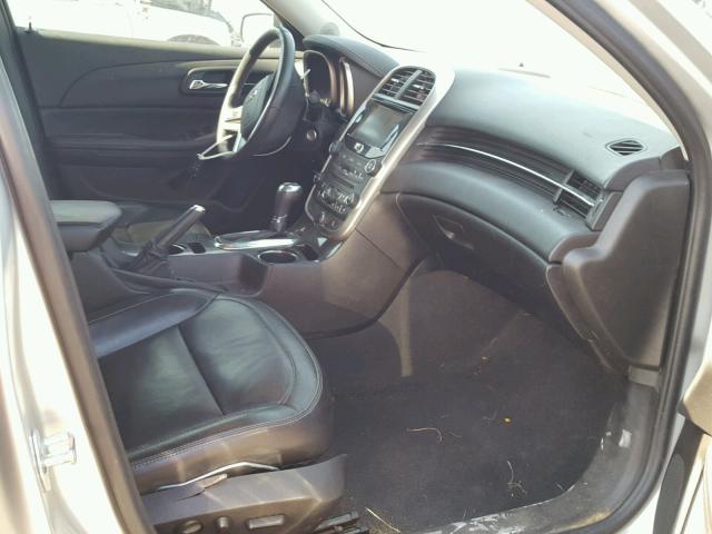 1G11E5SA0GF154846 - 2016 CHEVROLET MALIBU LIM 银色 照片 5