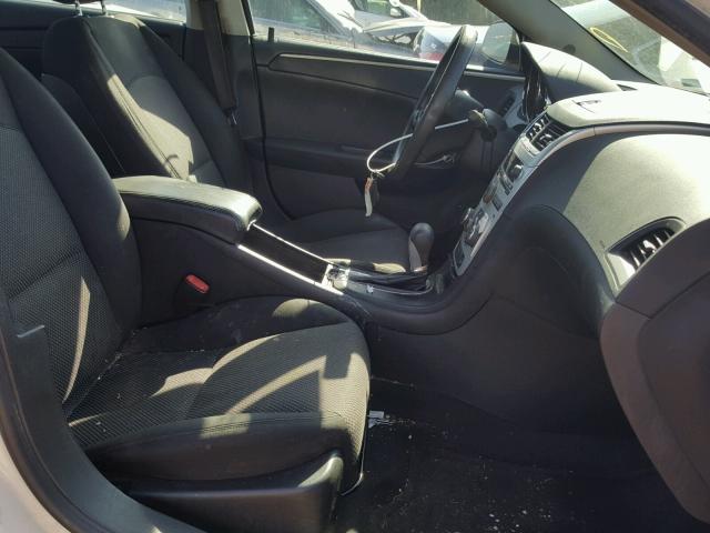 1G1ZH57B184252146 - 2008 CHEVROLET MALIBU 1LT WHITE photo 5