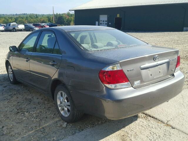 4T1BF32K35U615726 - 2005 TOYOTA CAMRY LE GRAY photo 3