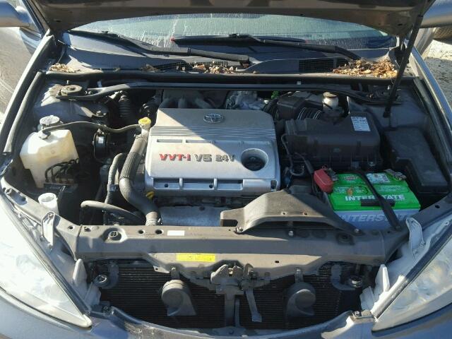 4T1BF32K35U615726 - 2005 TOYOTA CAMRY LE GRAY photo 7