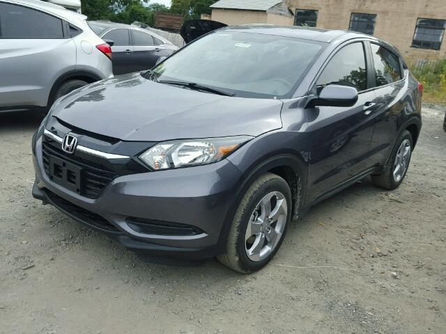 3CZRU5H37HG710229 - 2017 HONDA HR-V LX GRAY photo 2