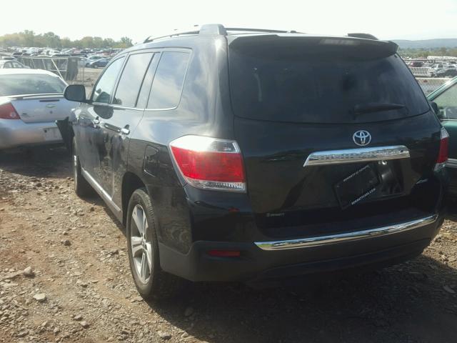 5TDDK3EH5DS272591 - 2013 TOYOTA HIGHLANDER BLACK photo 3