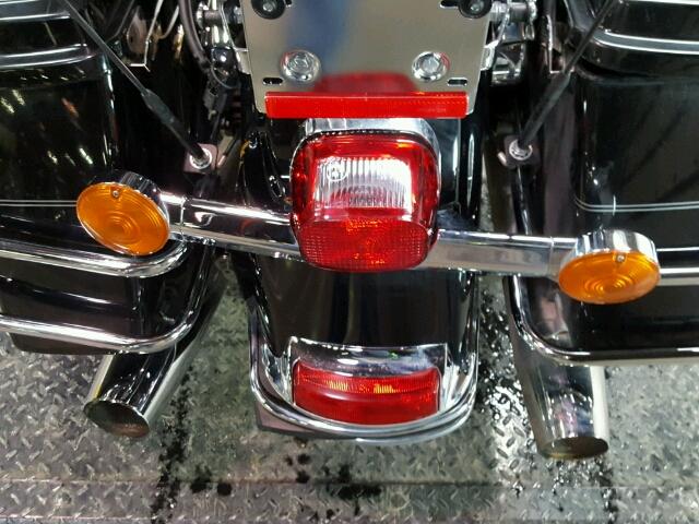 1HD1FC415BB644493 - 2011 HARLEY-DAVIDSON FLHTCU BLACK photo 16