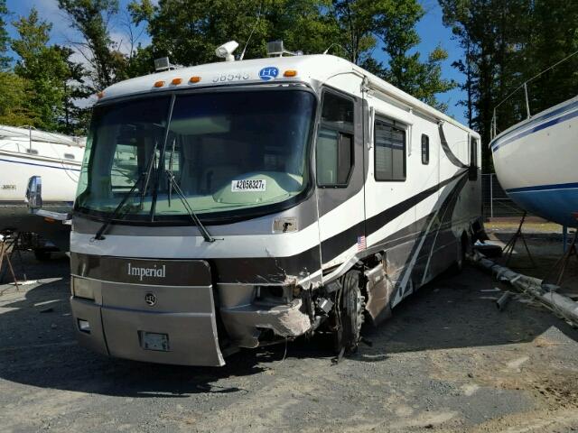 1RF120618X2007638 - 1999 ROADMASTER RAIL DYANASTER TAN photo 2