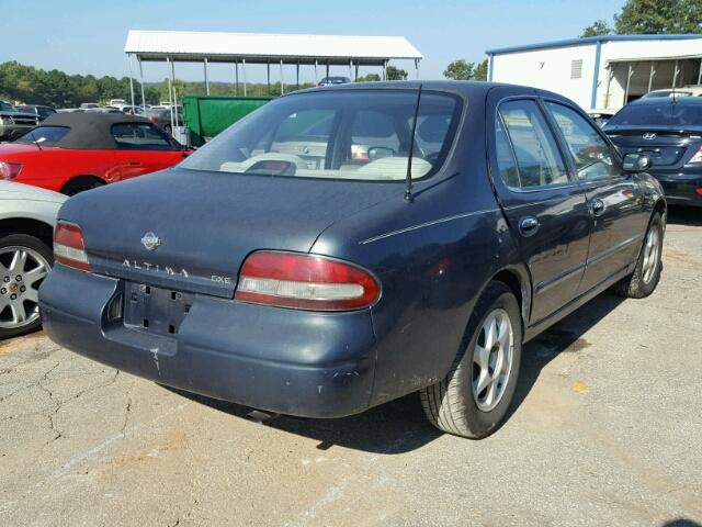 1N4BU31D4TC187073 - 1996 NISSAN ALTIMA BLACK photo 4