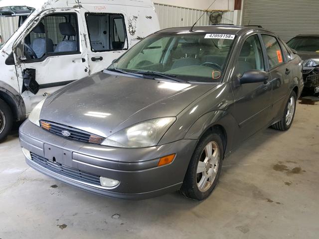 1FAFP38303W151496 - 2003 FORD FOCUS ZTS GRAY photo 2