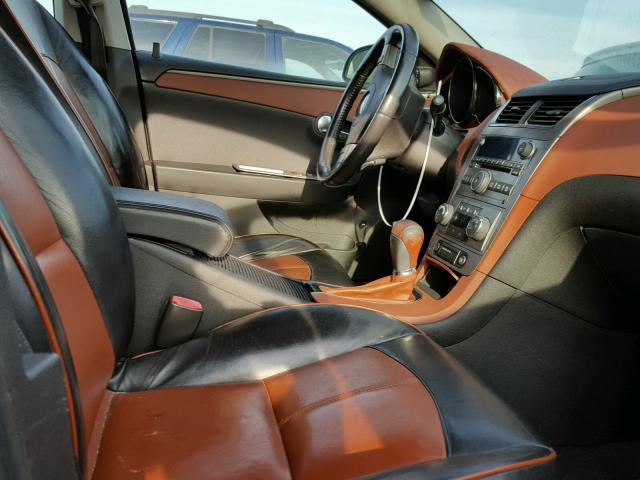 1G1ZK57788F155348 - 2008 CHEVROLET MALIBU შავი ფოტო 1