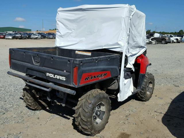 4XATH76A2B2239675 - 2011 POLARIS RANGER 800 RED photo 4