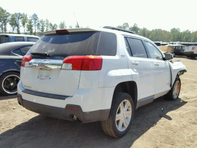 2GKFLSE57C6268447 - 2012 GMC TERRAIN SL WHITE photo 4