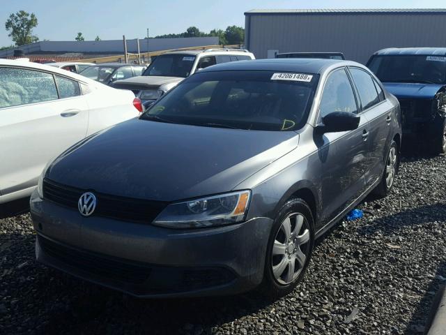 3VW2K7AJ2CM337772 - 2012 VOLKSWAGEN JETTA BASE 灰色 照片 2