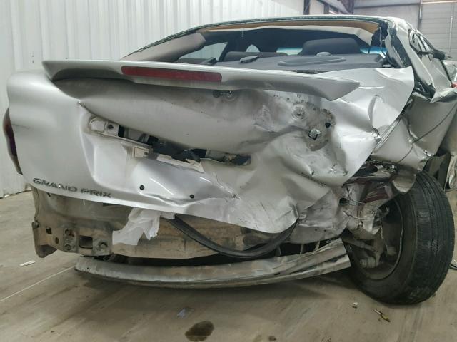 2G2WP552X61275079 - 2006 PONTIAC GRAND PRIX SILVER photo 9