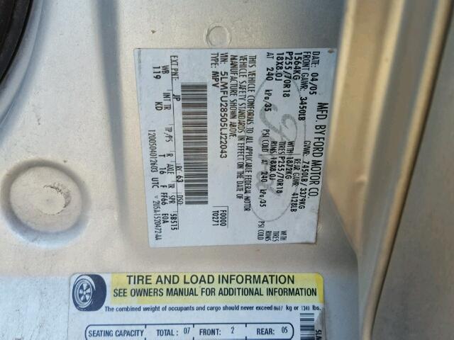 5LMFU28505LJ22043 - 2005 LINCOLN NAVIGATOR 银色 照片 10