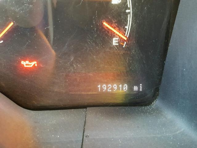 5LMFU28505LJ22043 - 2005 LINCOLN NAVIGATOR 银色 照片 8