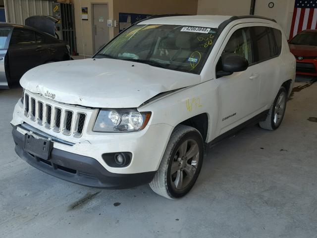 1C4NJCBA3ED602384 - 2014 JEEP COMPASS SP WHITE photo 2