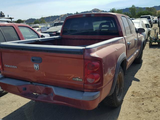 1D7HE78K18S561901 - 2008 DODGE DAKOTA TRX RED photo 4