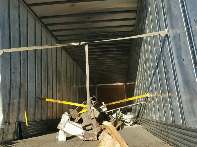 1UYVS2531AP909003 - 2010 UTILITY TRAILER WHITE photo 7